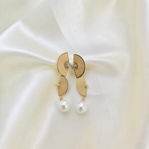 Pearl Drop Long earrings